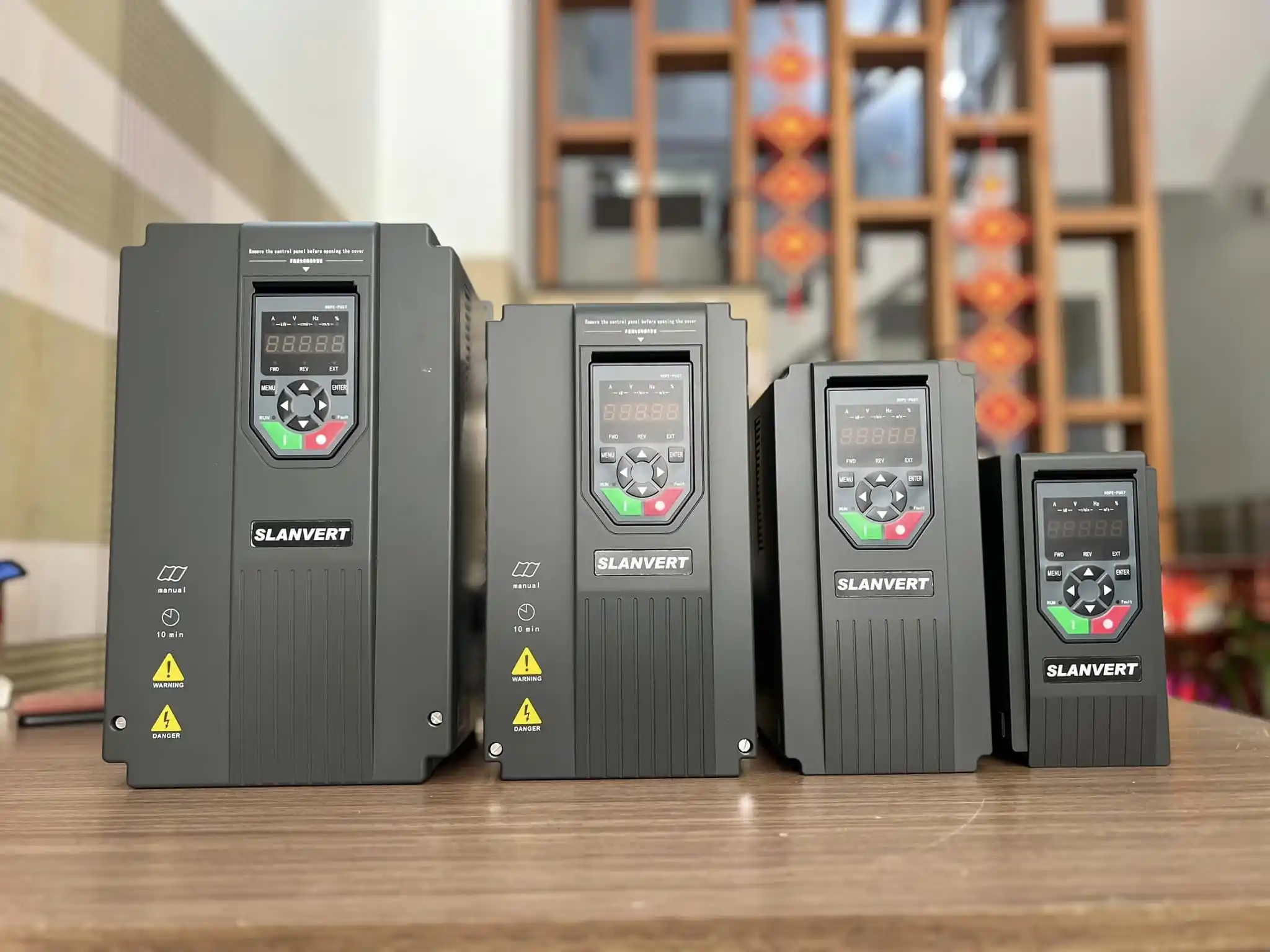 Các Dòng Sản Phẩm Biến Tần Slanvert Mới Nhất Năm 2024 9 Biến tần Slanvert Hope530